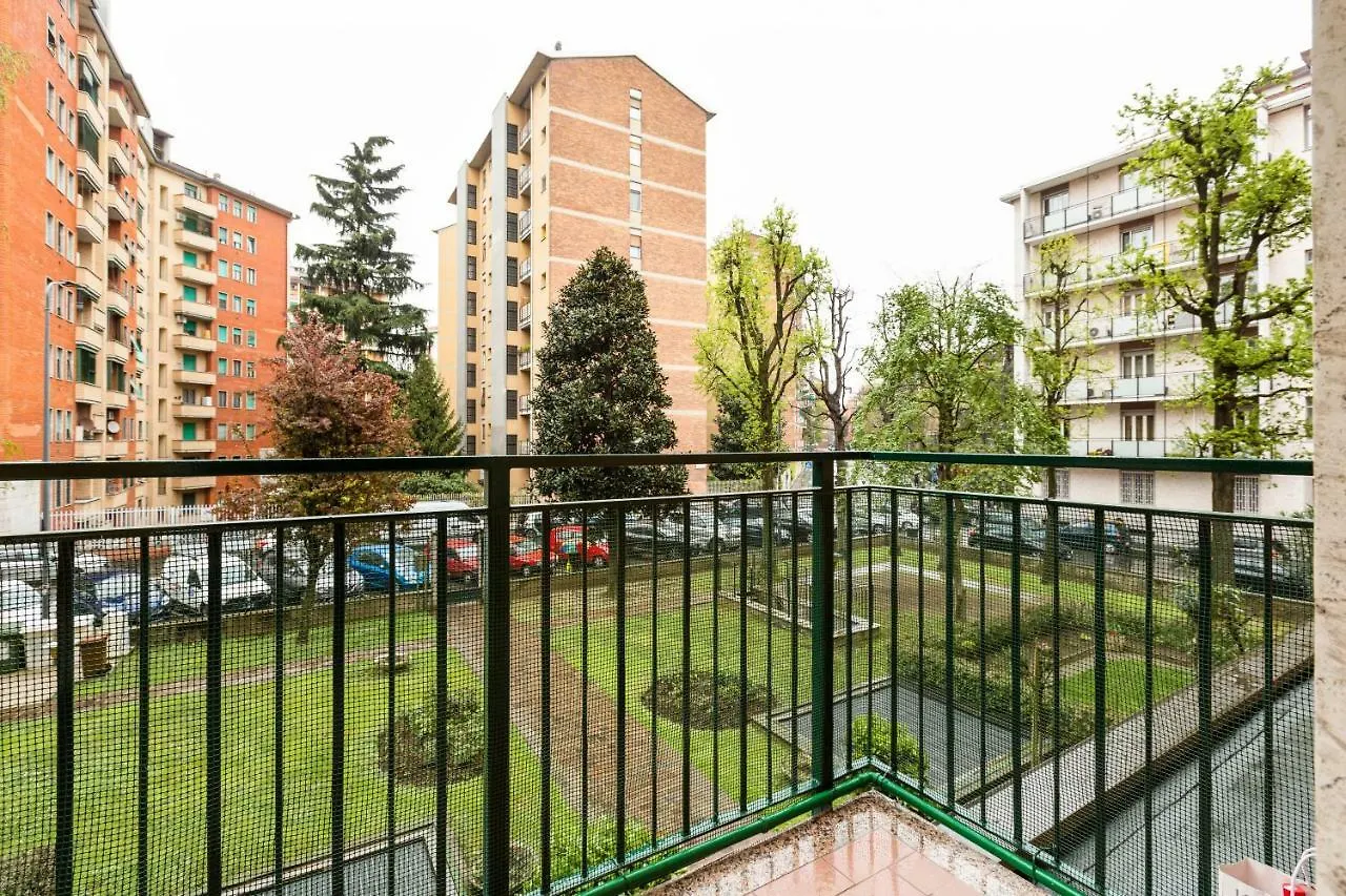 Apartment San Siro Stadium Garden Flat Milan